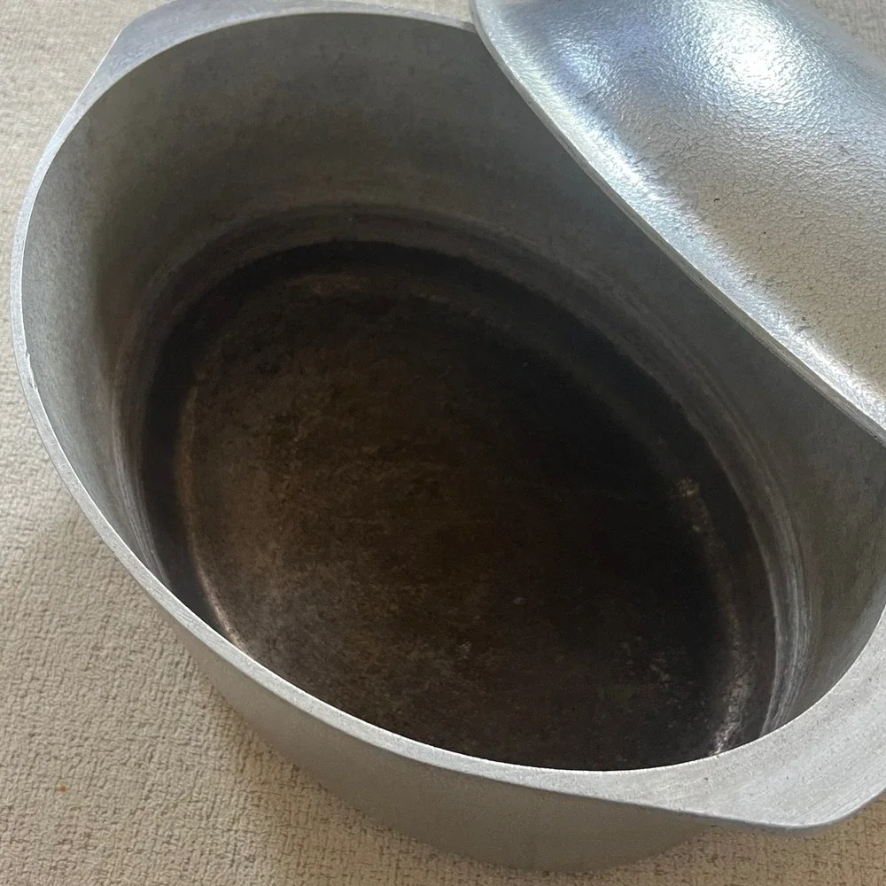 Vintage Hammercraft Cookware Cast Aluminum Oval Dutch Oven Roaster with Lid